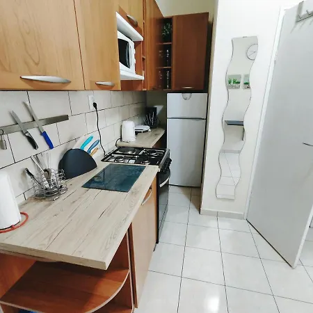 Home Apartman *
