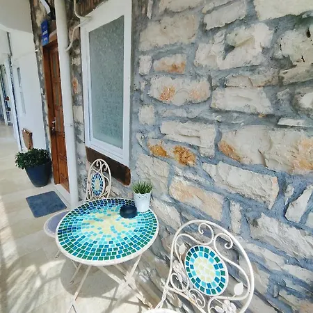 Home Apartman *